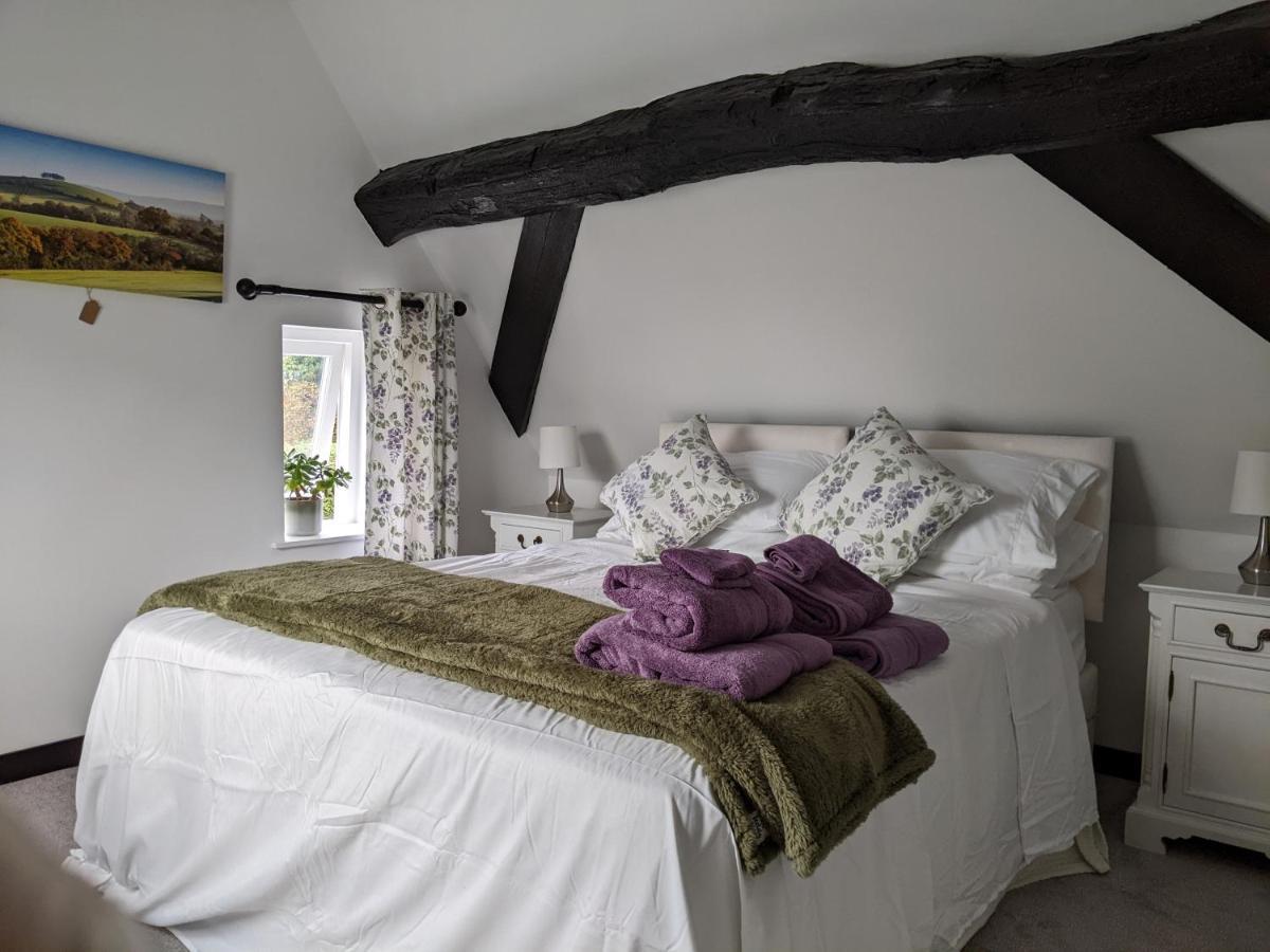 Holiday home Characterful 2 Bed Cottage, Quiet Village Setting Ashleworth